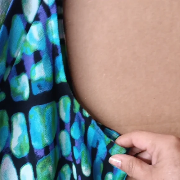 Worthington Vibrant Blue and Green Sleeveless Blouse - Picture 6 of 8